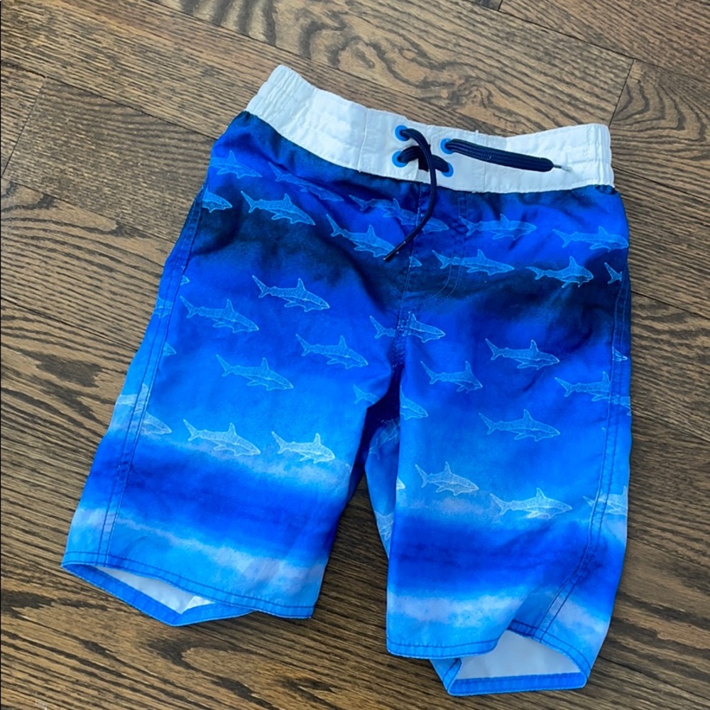 Boys board shorts